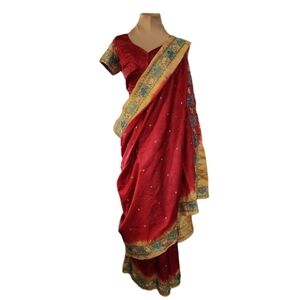 Saree with Top Red and‎ Gold Elephant Applique Embroidered and Sequined